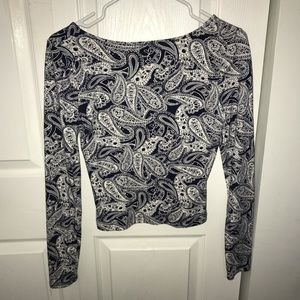 longsleeve print crop top
